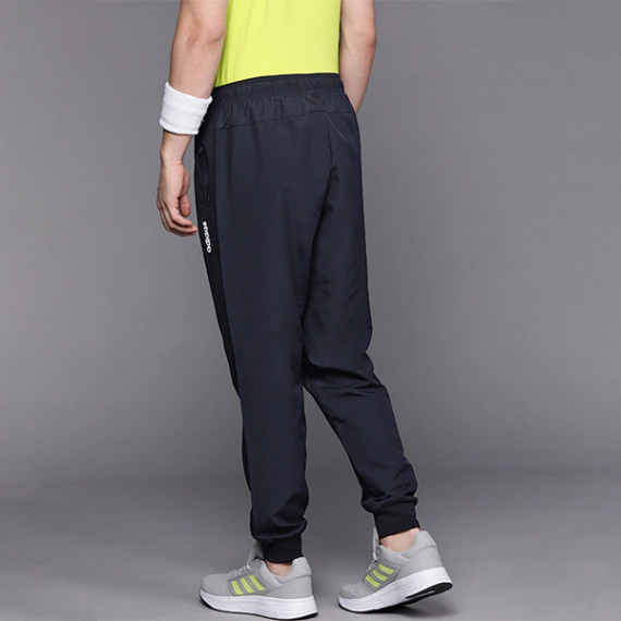 https://goldensgrove.in/products/men-navy-blue-stanford-solid-joggers
