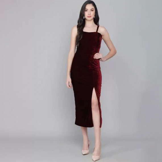 https://goldensgrove.in/products/maroon-velvet-sheath-midi-dress
