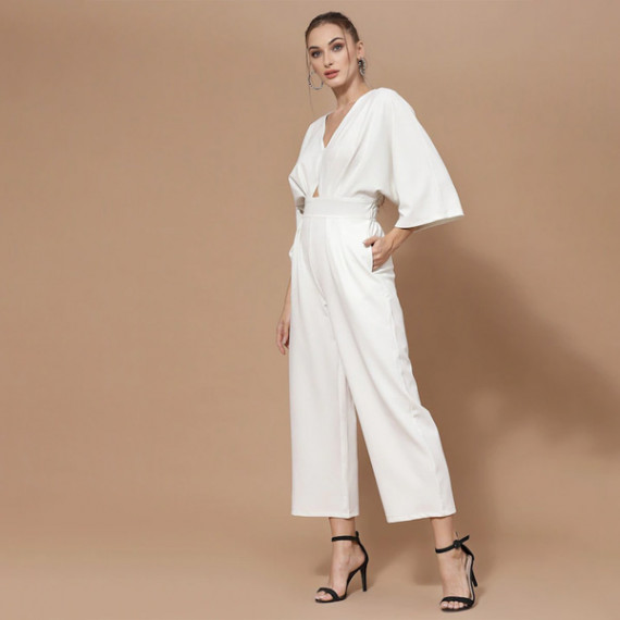 https://goldensgrove.in/products/women-white-basic-jumpsuit