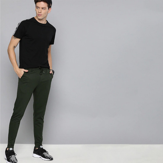 https://goldensgrove.in/products/men-olive-green-straight-fit-solid-track-pants
