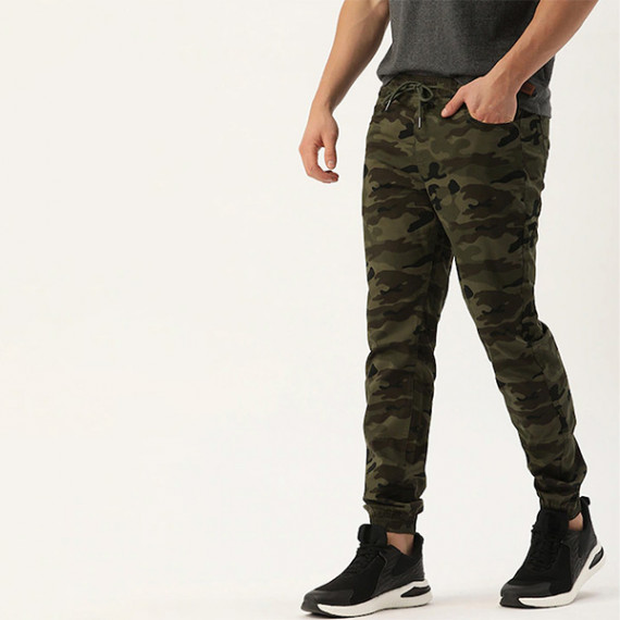 https://goldensgrove.in/products/men-olive-green-camouflage-printed-slim-fit-joggers-trousers