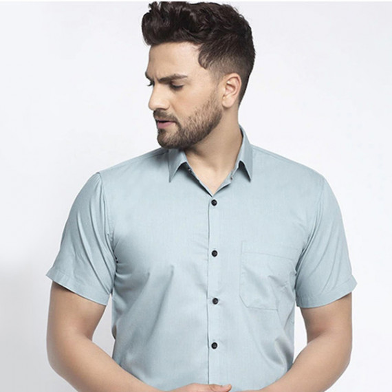 https://goldensgrove.in/products/men-sea-green-regular-fit-solid-casual-shirt