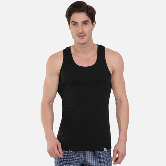 https://goldensgrove.in/products/men-black-solid-racer-back-innerwear-vest-9922-0105