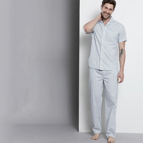 https://goldensgrove.in/products/men-white-printed-pure-cotton-night-suit
