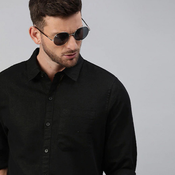https://goldensgrove.in/products/men-black-slim-fit-cotton-casual-shirt
