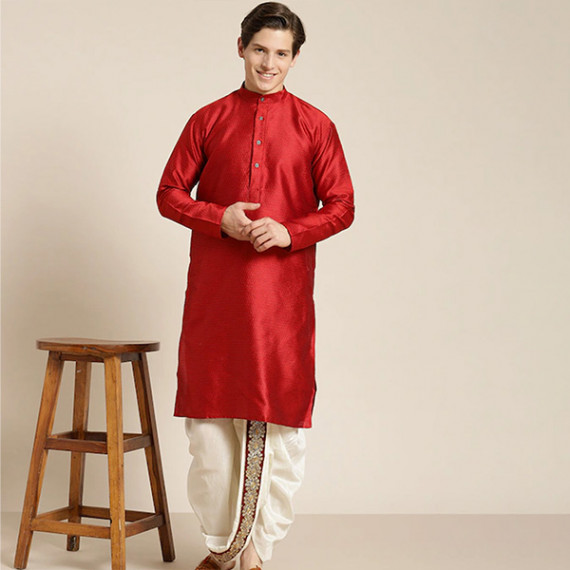 https://goldensgrove.in/products/mens-cream-coloured-pure-cotton-double-layer-dhoti-gold-zari-border